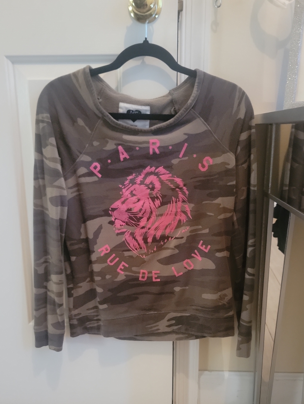Love Express Camo Long Sleeve Sweatshirt With Hot Pink Lattering. Size XS.